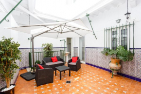 Casa Patio del Mentidero